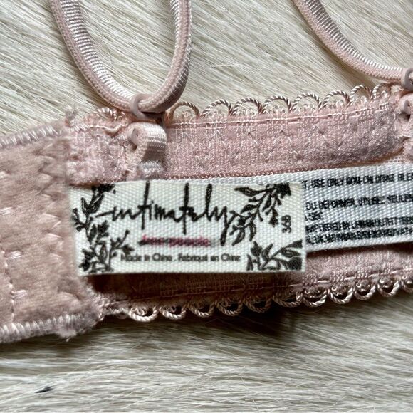 Free People Intimately neutral pink floral embroidered underwire bra size 36B - Picture 6 of 7